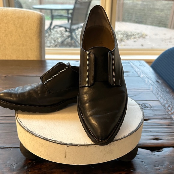 Anyi Lu Shoes - Anyi Lu Black Leather women’s leather loafers